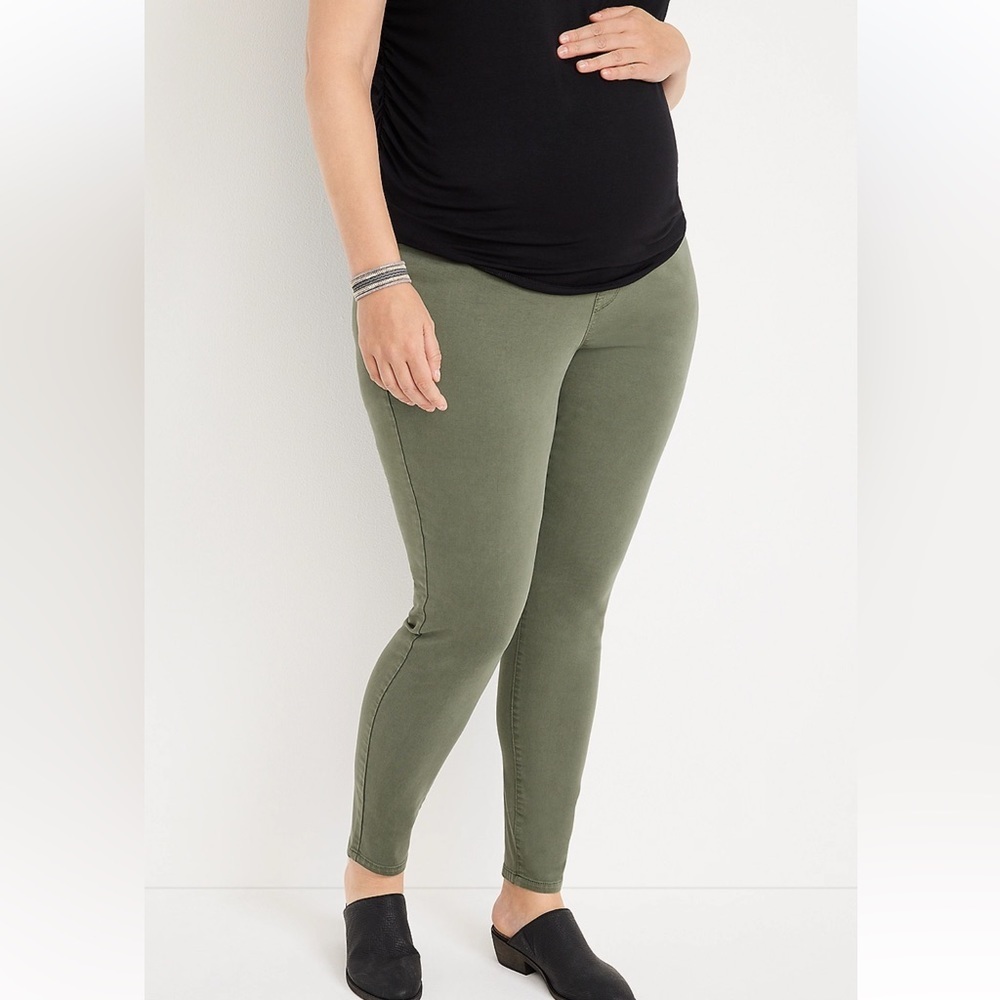 Plus Size Over The Bump Colored Maternity Jegging